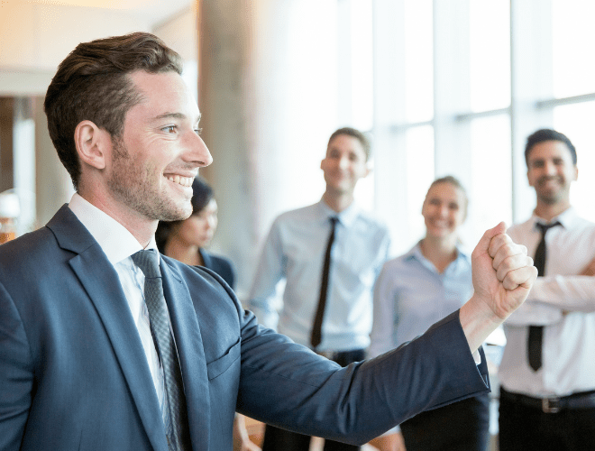 Carisma e self-marketing online e offline